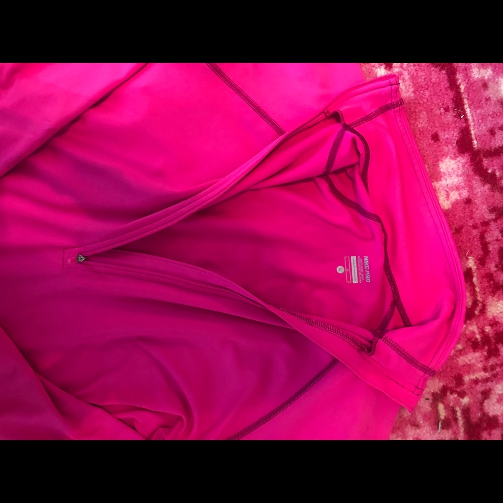 Nike Pro - Picture 2 of 2